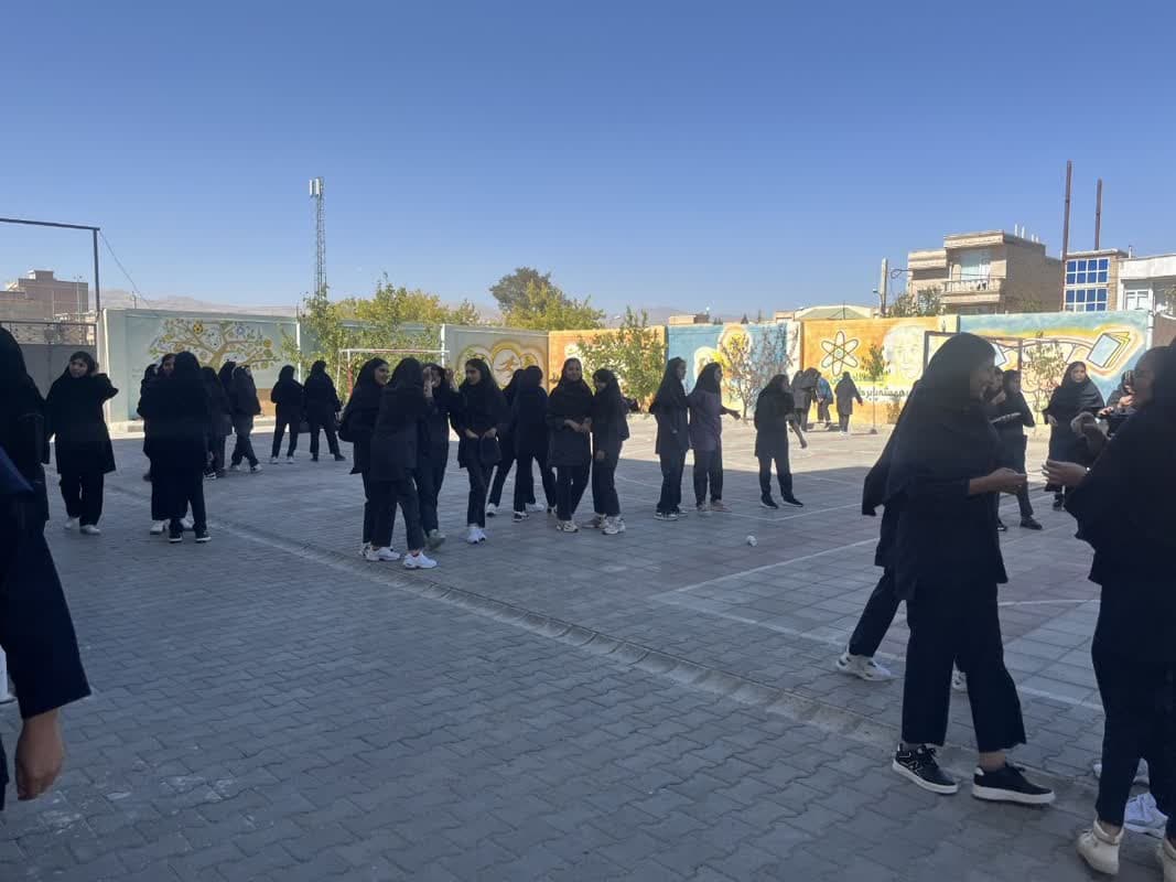 زنگ های تفریح گوهران