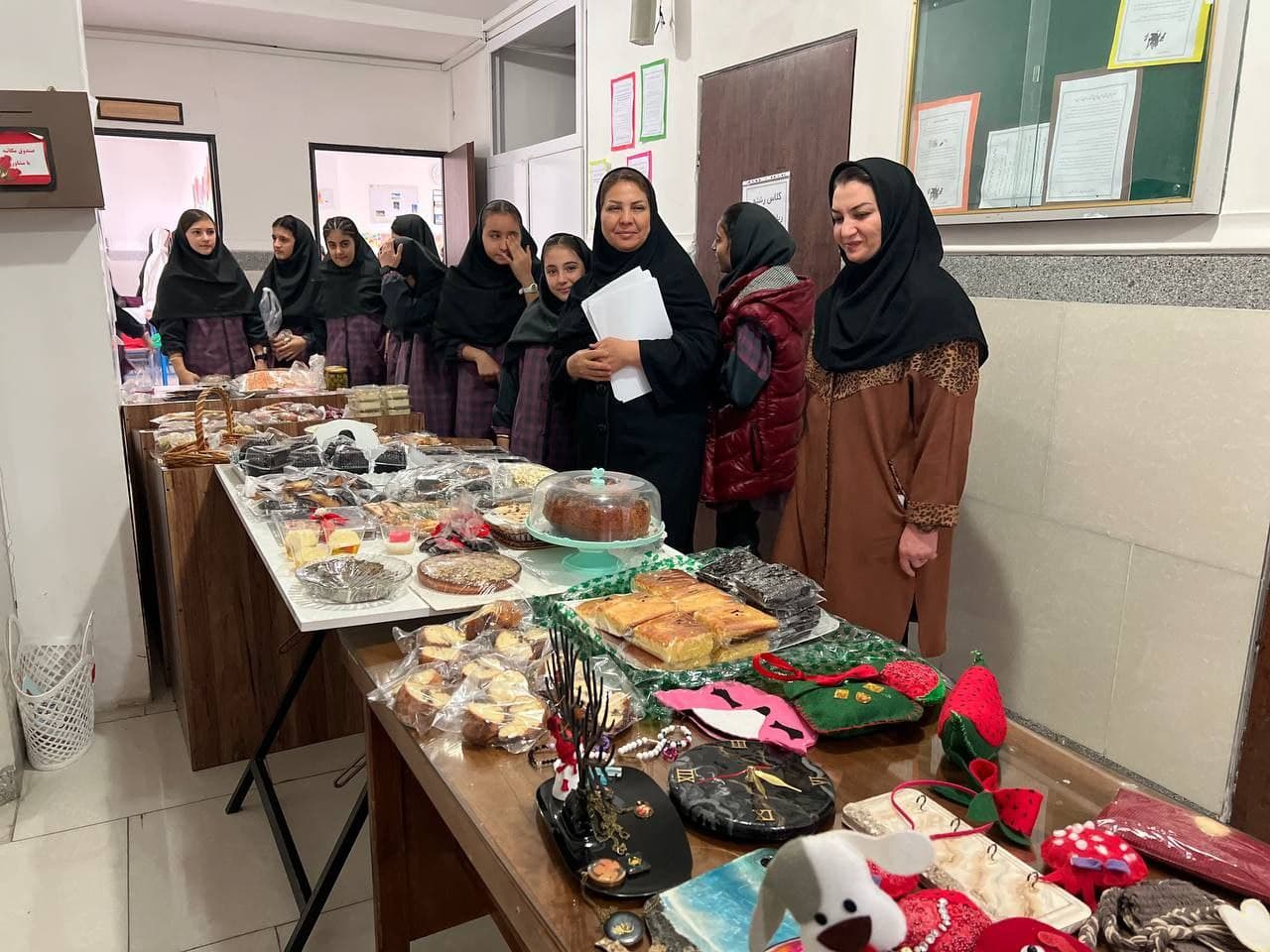 دبیرستان غیردولتی دخترانه گوهران