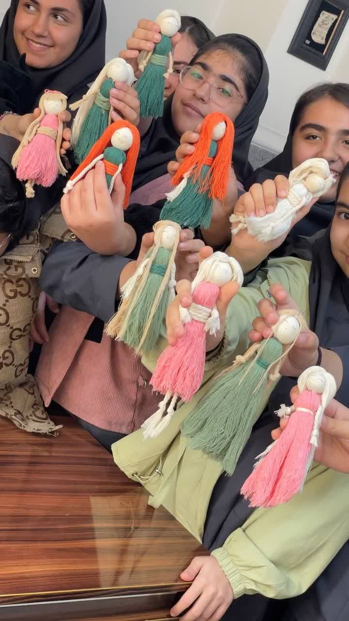 عروسک سازی دانش آموزان در درس کار و فناوری